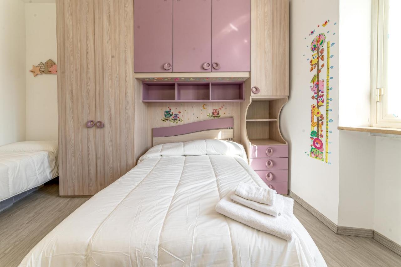 Cornelia Home - Metro Cornelia โรม ภายนอก รูปภาพ